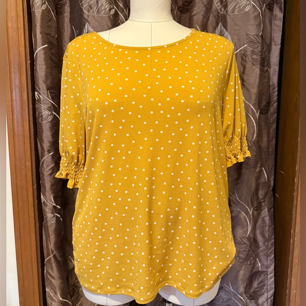 Adrianna Papell Yellow Puff Sleeve Ruffled Blouse